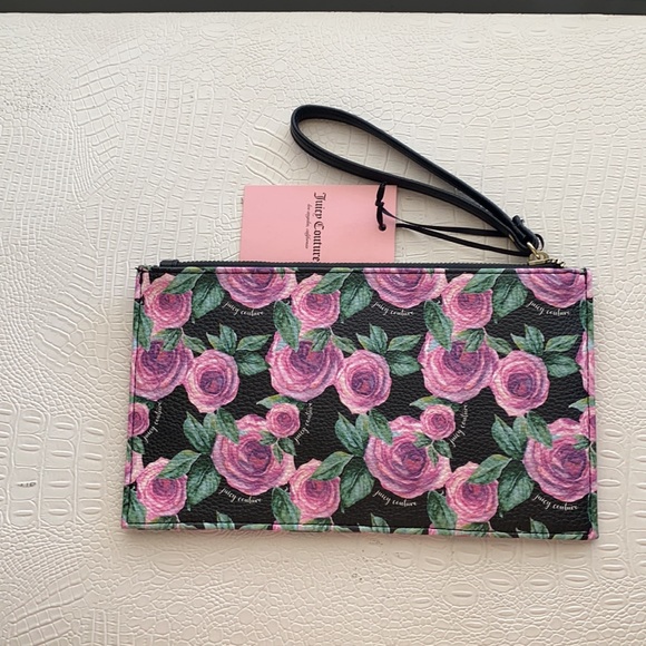 NWT - Adorable Juicy Couture Wristlet! - Picture 7 of 8